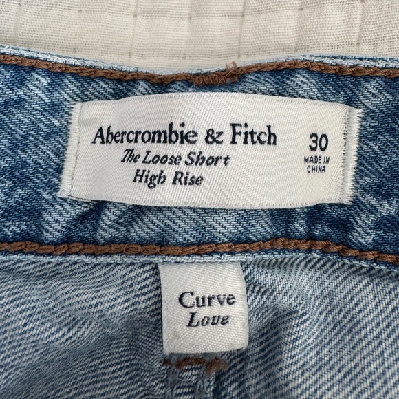 Abercrombie & Fitch Curve Love High Rise Loose Short - Picture 2 of 3